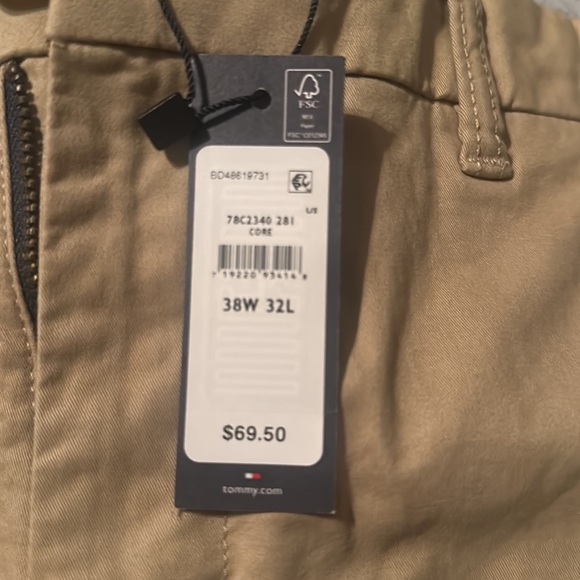 NWT. Tommy Hilfiger Chino - Picture 2 of 3